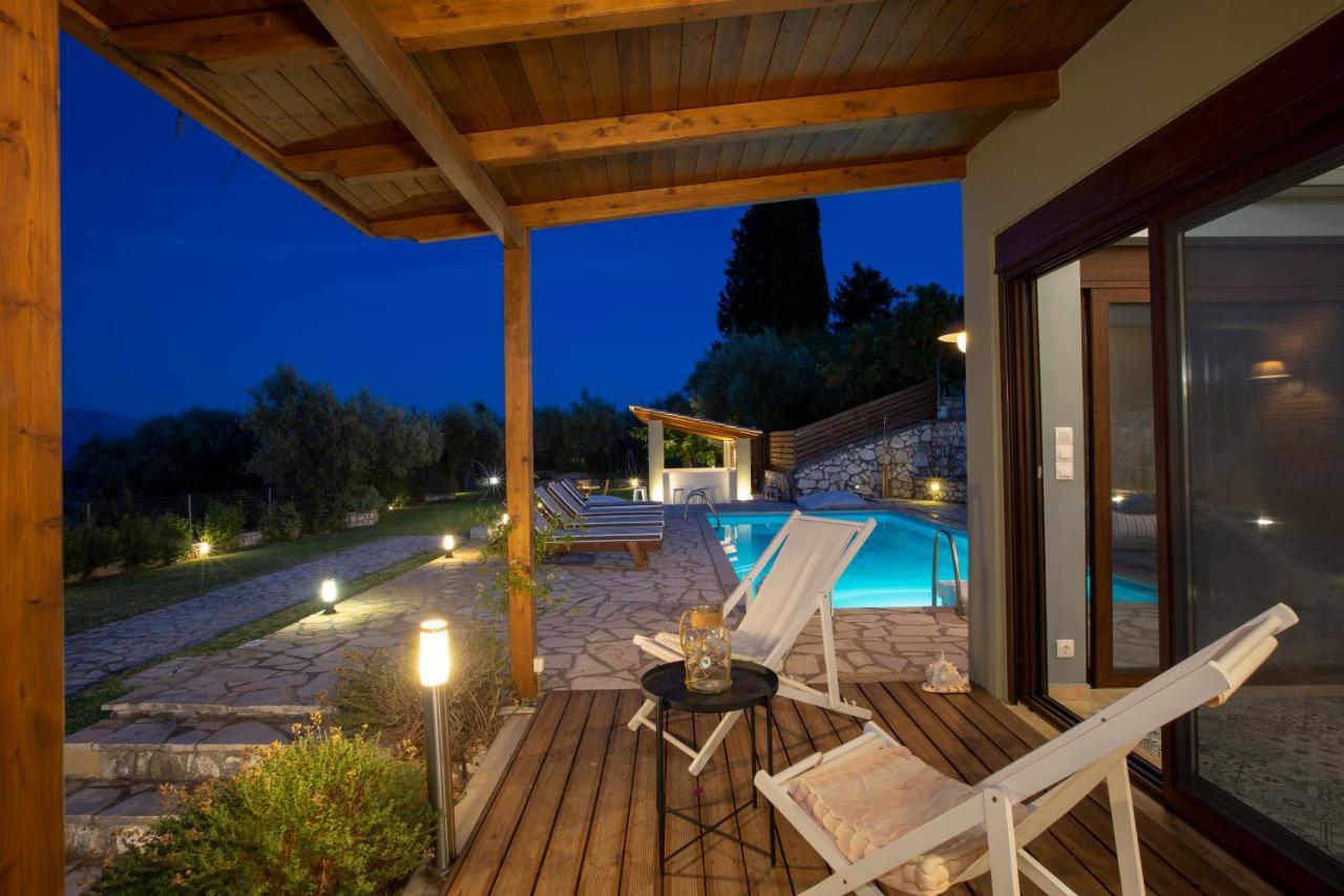 Villa Artemis Nikiana Bagian luar foto