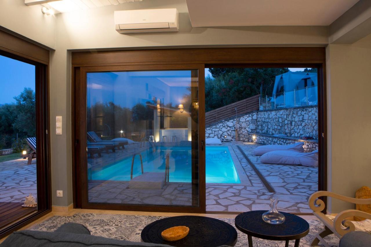 Villa Artemis Nikiana Bagian luar foto