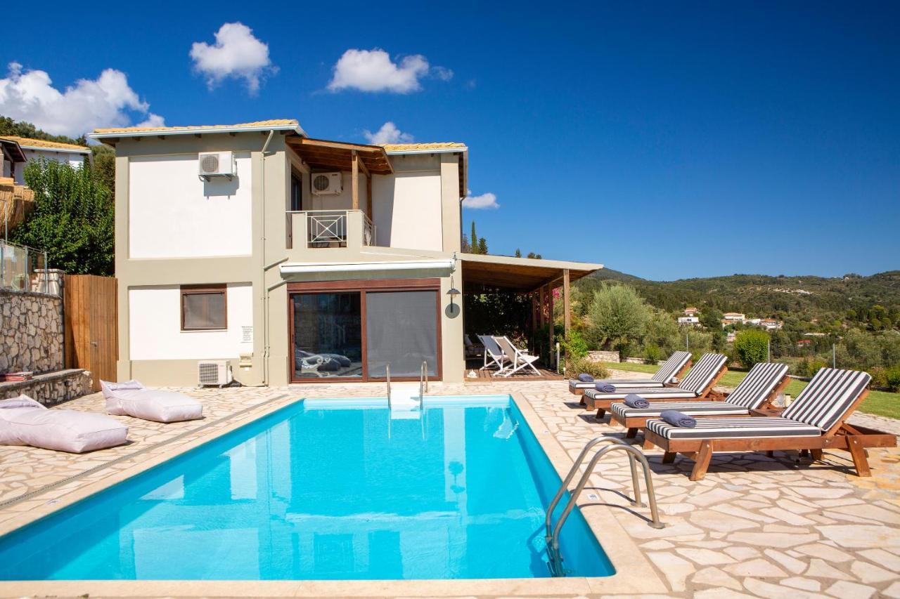 Villa Artemis Nikiana Bagian luar foto