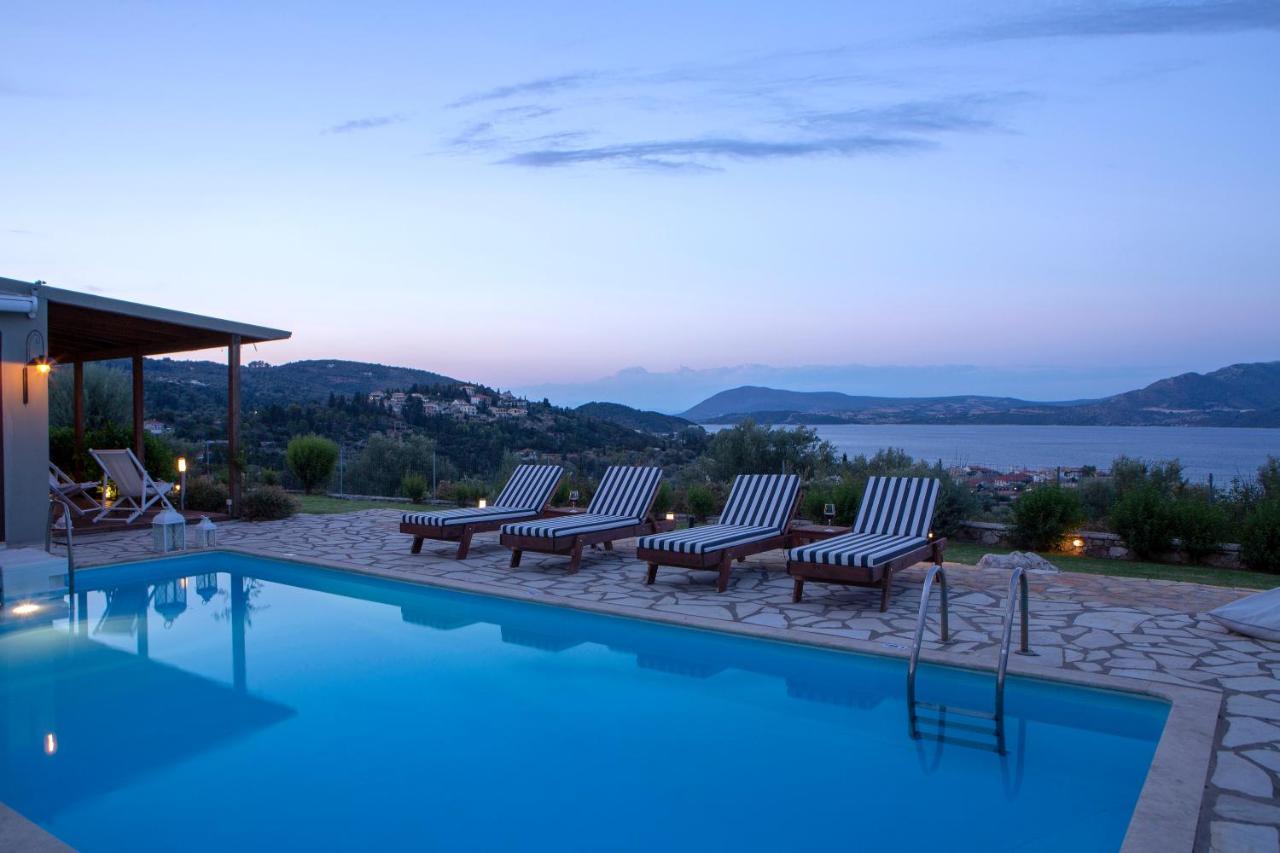 Villa Artemis Nikiana Bagian luar foto