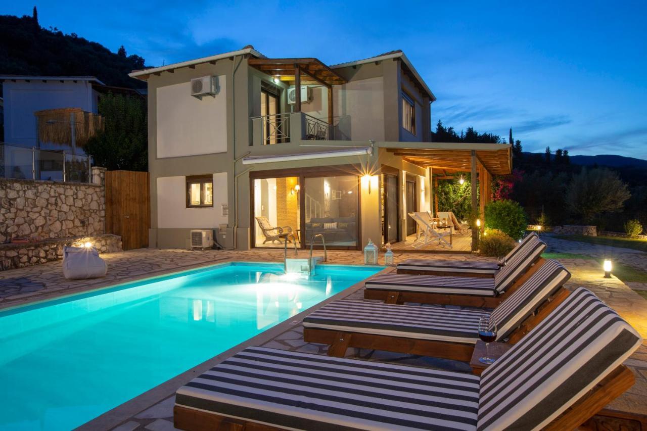 Villa Artemis Nikiana Bagian luar foto