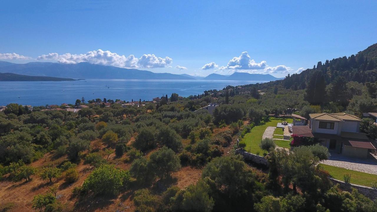 Villa Artemis Nikiana Bagian luar foto
