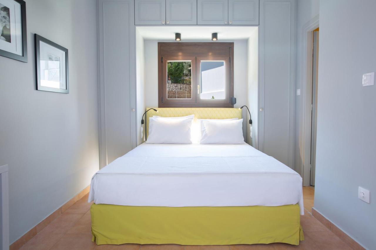 Villa Artemis Nikiana Bagian luar foto