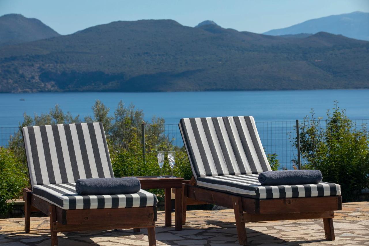 Villa Artemis Nikiana Bagian luar foto